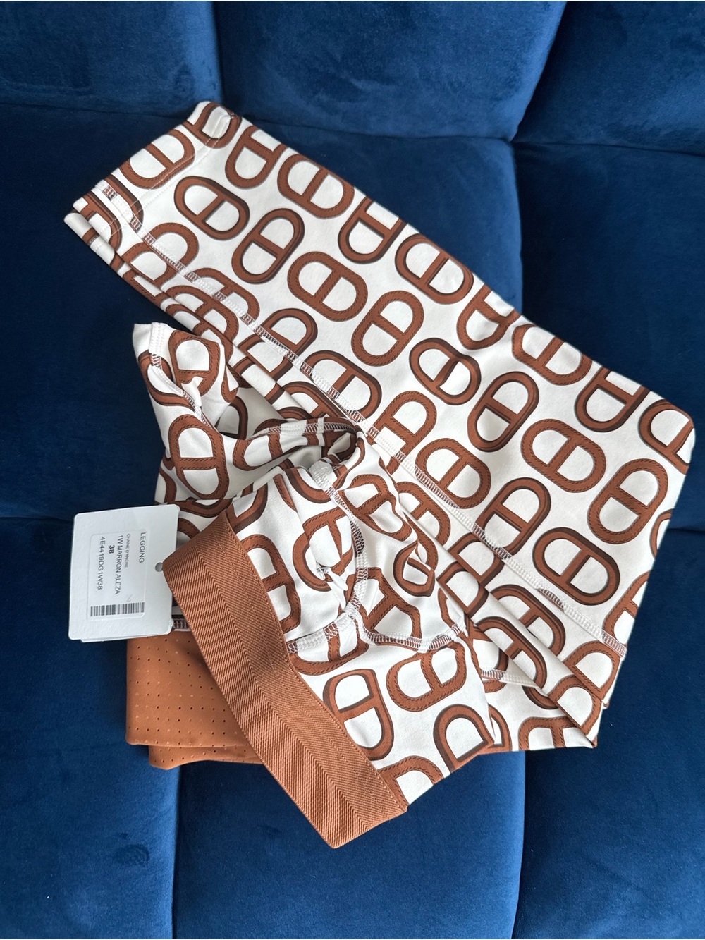 Hermes Monogram Print Brown & White Active Leggings
Size 38
Brand new with tags
